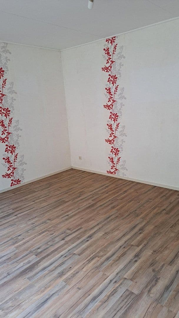 Prodej domu 120 m², pozemek 750 m², Siebenbachstrasse 19, Strotzbüsch, Porýní-Falc Prodej domu 120 m², pozemek 750 m², Siebenbachstrasse 19, Strotzbüsch, Porýní-Falc