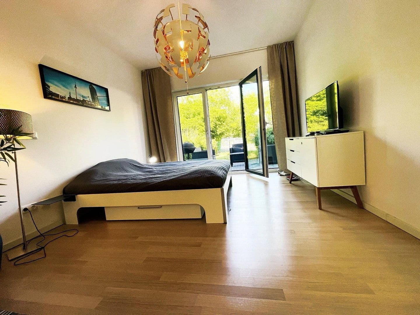 Pronájem bytu 1+1 47 m², Berlin, Berlín Pronájem bytu 1+1 47 m², Berlin, Berlín