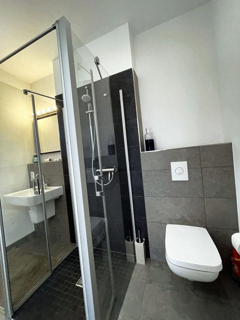 Pronájem bytu 1+1 47 m², Berlin, Berlín Pronájem bytu 1+1 47 m², Berlin, Berlín