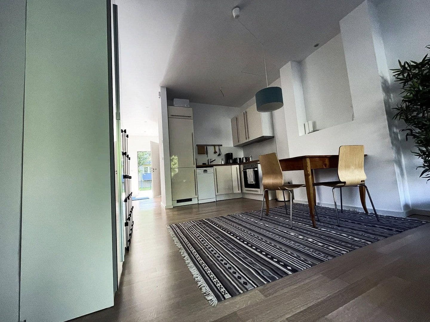 Pronájem bytu 1+1 47 m², Berlin, Berlín Pronájem bytu 1+1 47 m², Berlin, Berlín