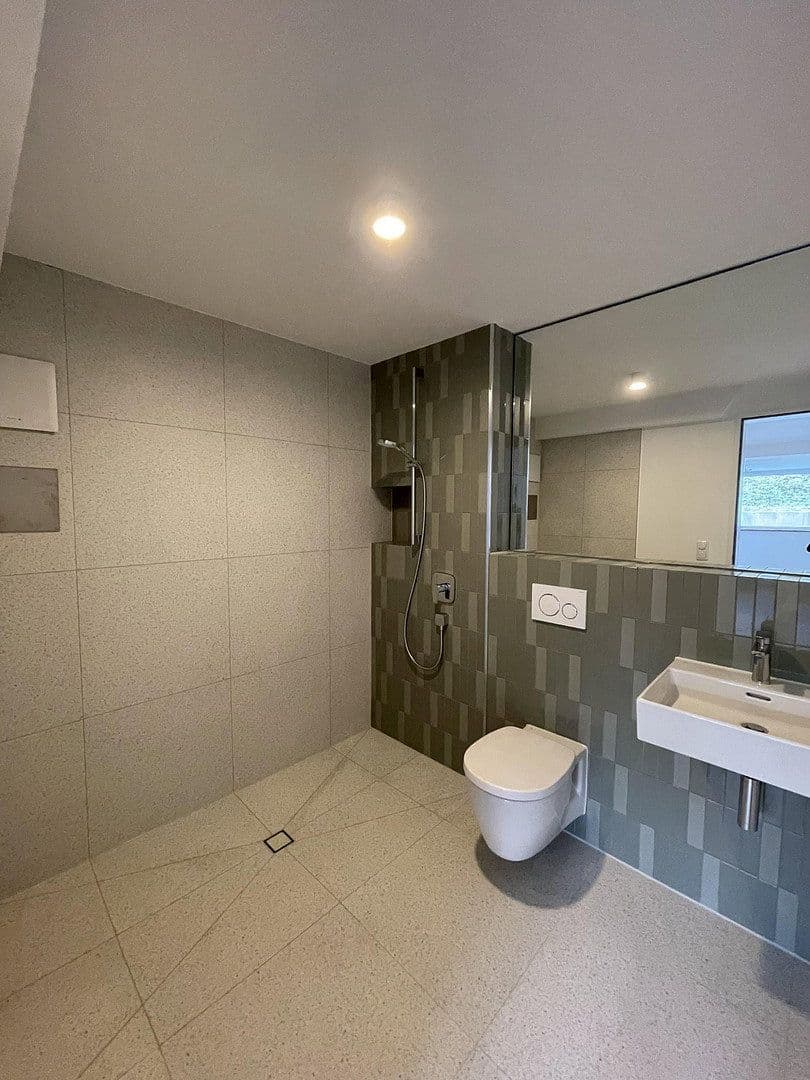 Pronájem bytu 1+1 29 m², Eberhardstrasse 30/1, Friedrichshafen, Bádensko-Württembersko Pronájem bytu 1+1 29 m², Eberhardstrasse 30/1, Friedrichshafen, Bádensko-Württembersko