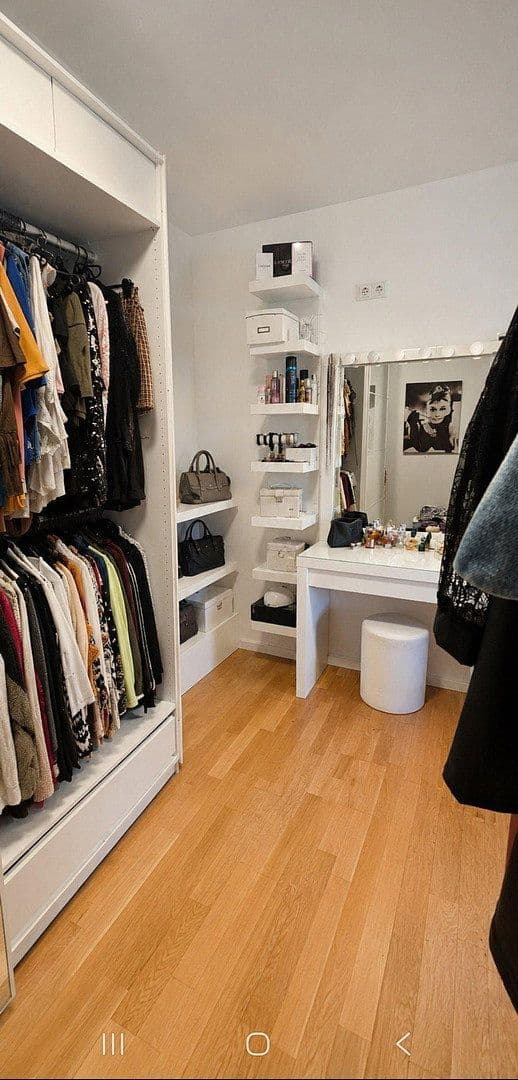 Pronájem bytu 2+kk 69 m², Erdmannhausen, Bádensko-Württembersko Pronájem bytu 2+kk 69 m², Erdmannhausen, Bádensko-Württembersko
