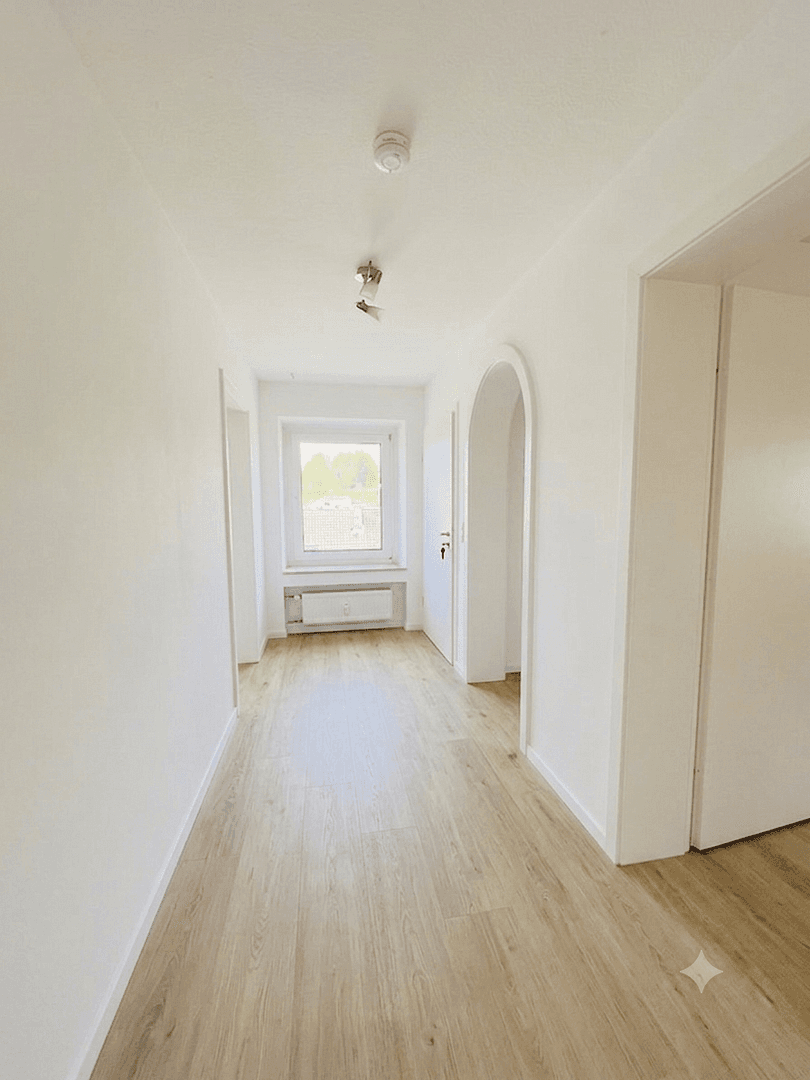Prodej bytu 4+1 104 m², Bergisch Gladbach, Severní Porýní-Vestfálsko Prodej bytu 4+1 104 m², Bergisch Gladbach, Severní Porýní-Vestfálsko