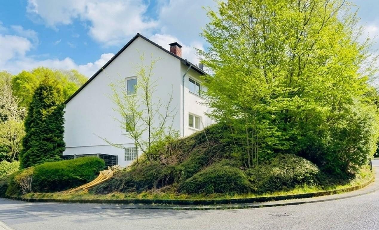 Prodej bytu 4+1 104 m², Bergisch Gladbach, Severní Porýní-Vestfálsko Prodej bytu 4+1 104 m², Bergisch Gladbach, Severní Porýní-Vestfálsko