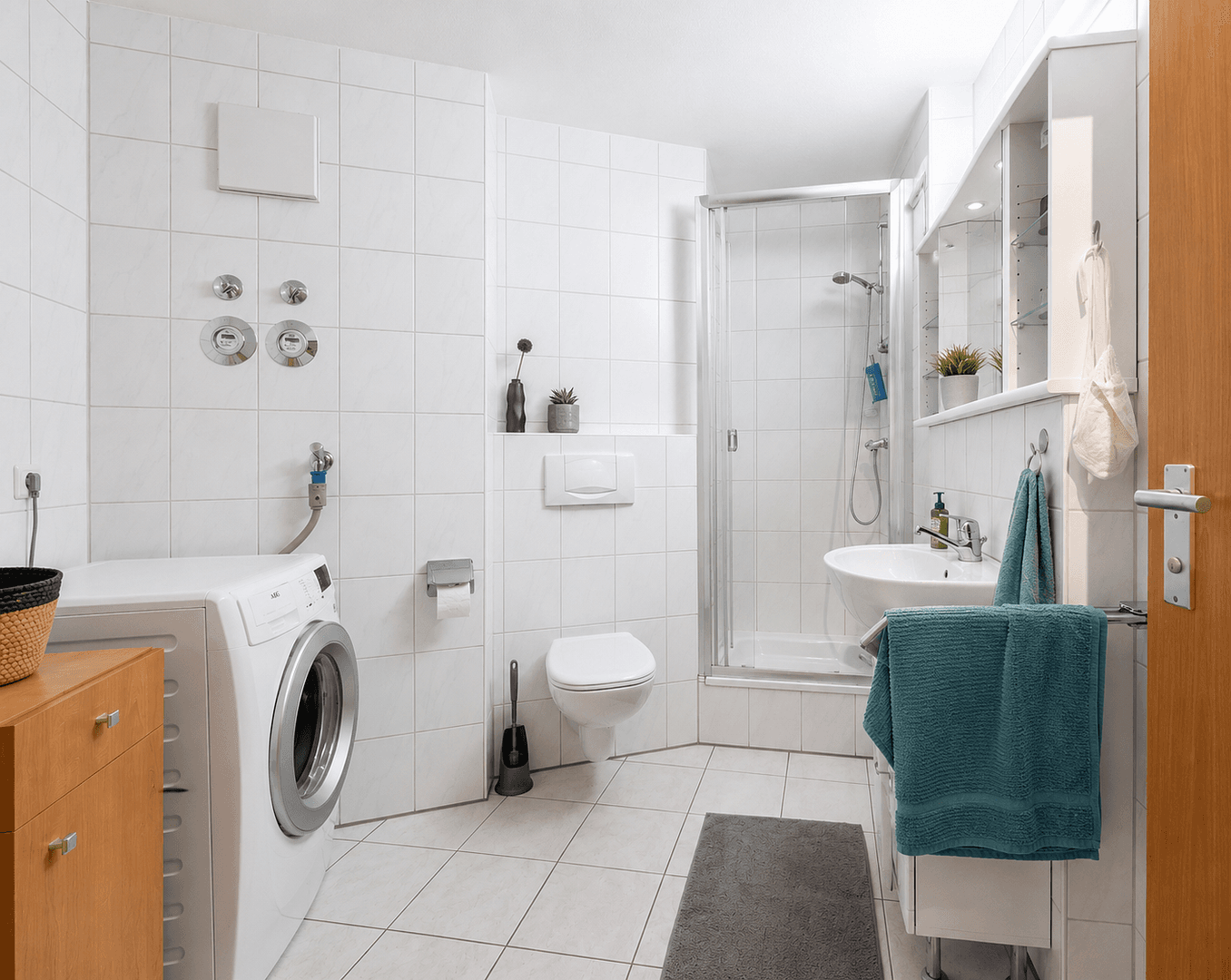 Pronájem bytu 1+kk 46 m², Stammheimer Str. 101A, Stuttgart, Bádensko-Württembersko Pronájem bytu 1+kk 46 m², Stammheimer Str. 101A, Stuttgart, Bádensko-Württembersko