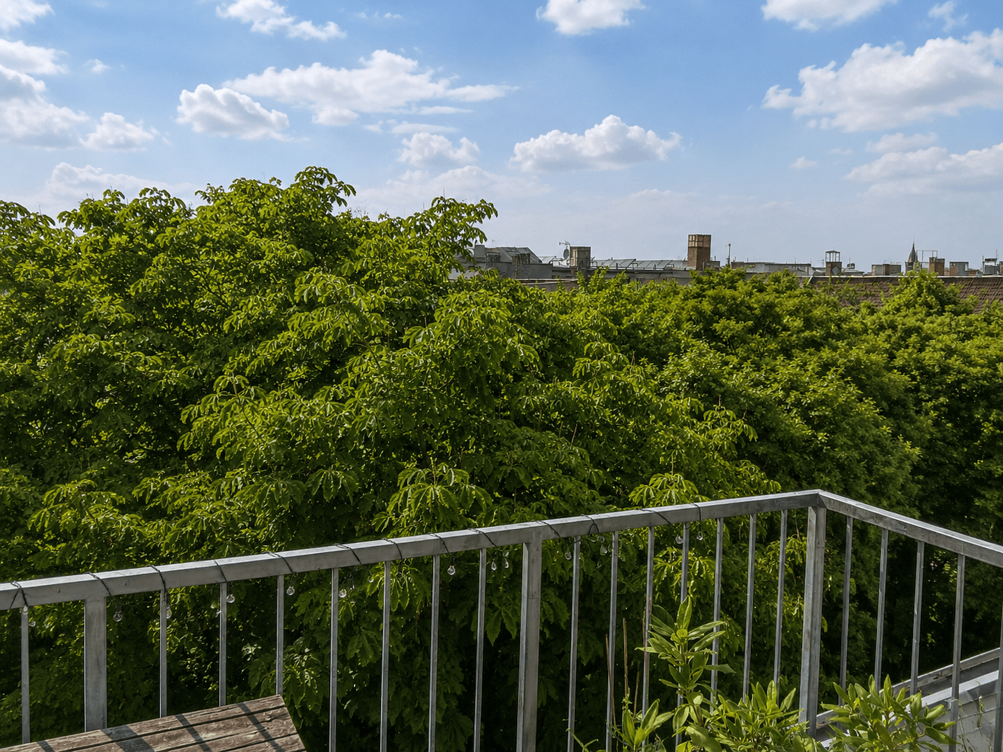 Prodej bytu 3+1 87 m², Berlin, Berlín Prodej bytu 3+1 87 m², Berlin, Berlín