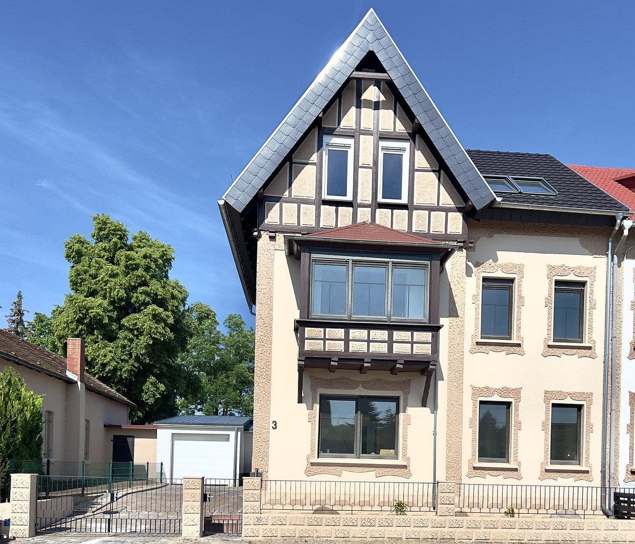 Pronájem bytu 1+1 71 m², Am Theater 3, Goethestadt Bad Lauchstädt, Sasko-Anhaltsko Pronájem bytu 1+1 71 m², Am Theater 3, Goethestadt Bad Lauchstädt, Sasko-Anhaltsko