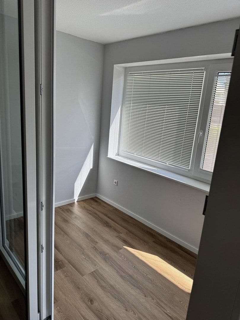 Pronájem bytu 3+1 80 m², Osnabrück, Dolní Sasko Pronájem bytu 3+1 80 m², Osnabrück, Dolní Sasko