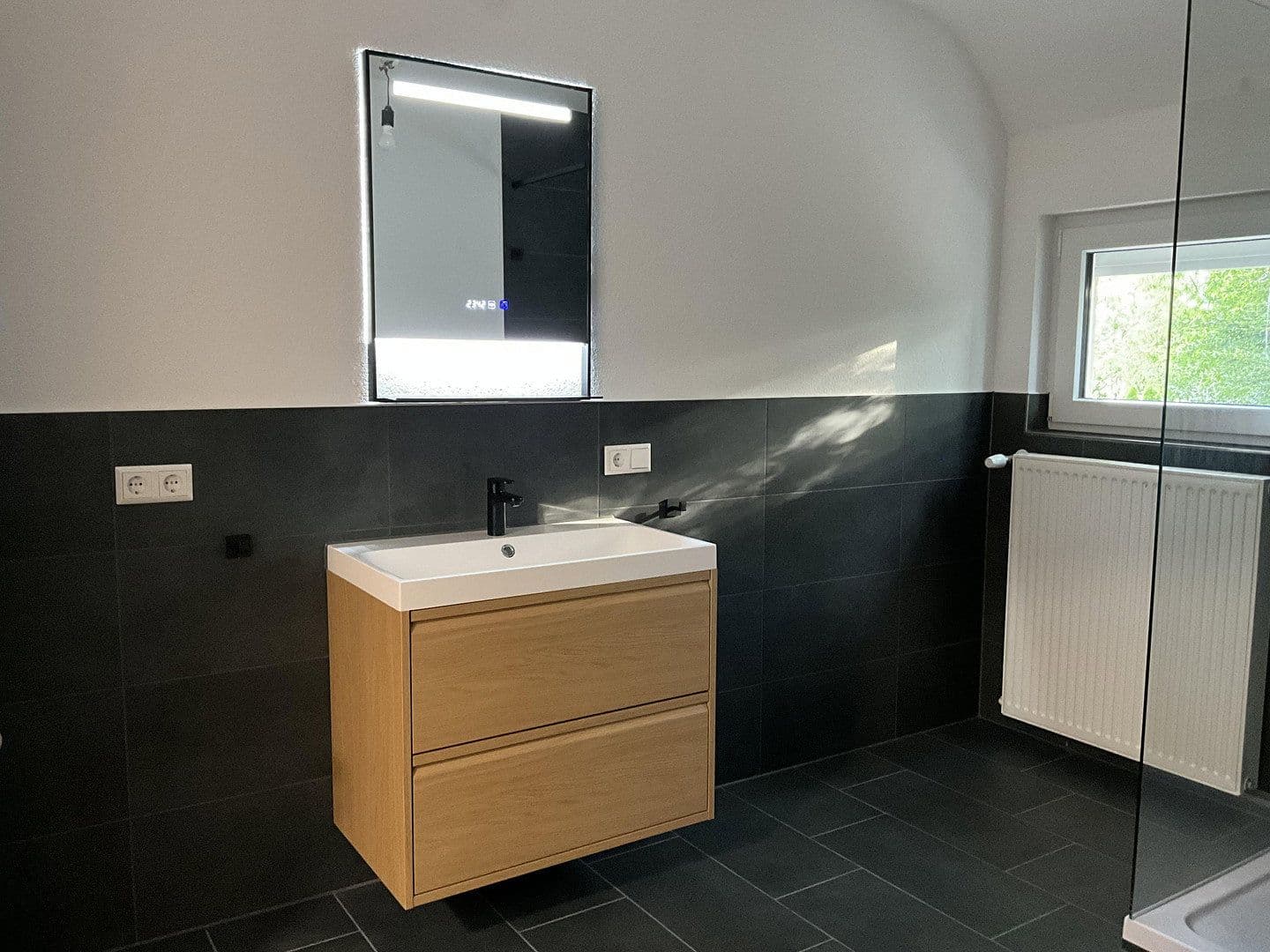 Prodej domu 113 m², pozemek 229 m², Villingen-Schwenningen, Bádensko-Württembersko Prodej domu 113 m², pozemek 229 m², Villingen-Schwenningen, Bádensko-Württembersko