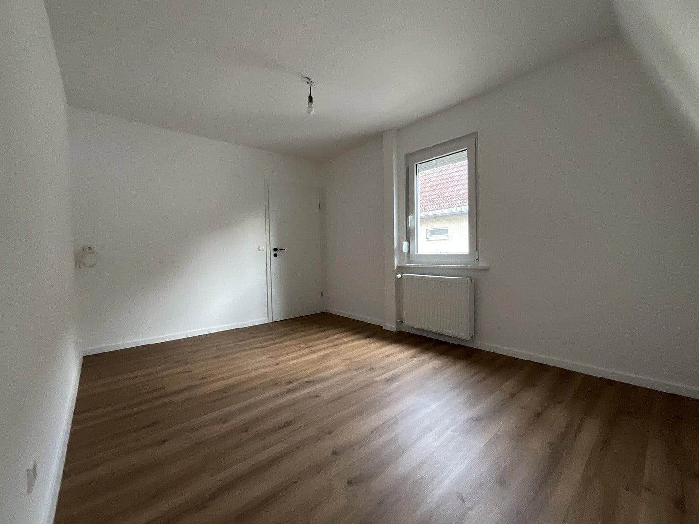 Prodej domu 113 m², pozemek 229 m², Villingen-Schwenningen, Bádensko-Württembersko Prodej domu 113 m², pozemek 229 m², Villingen-Schwenningen, Bádensko-Württembersko