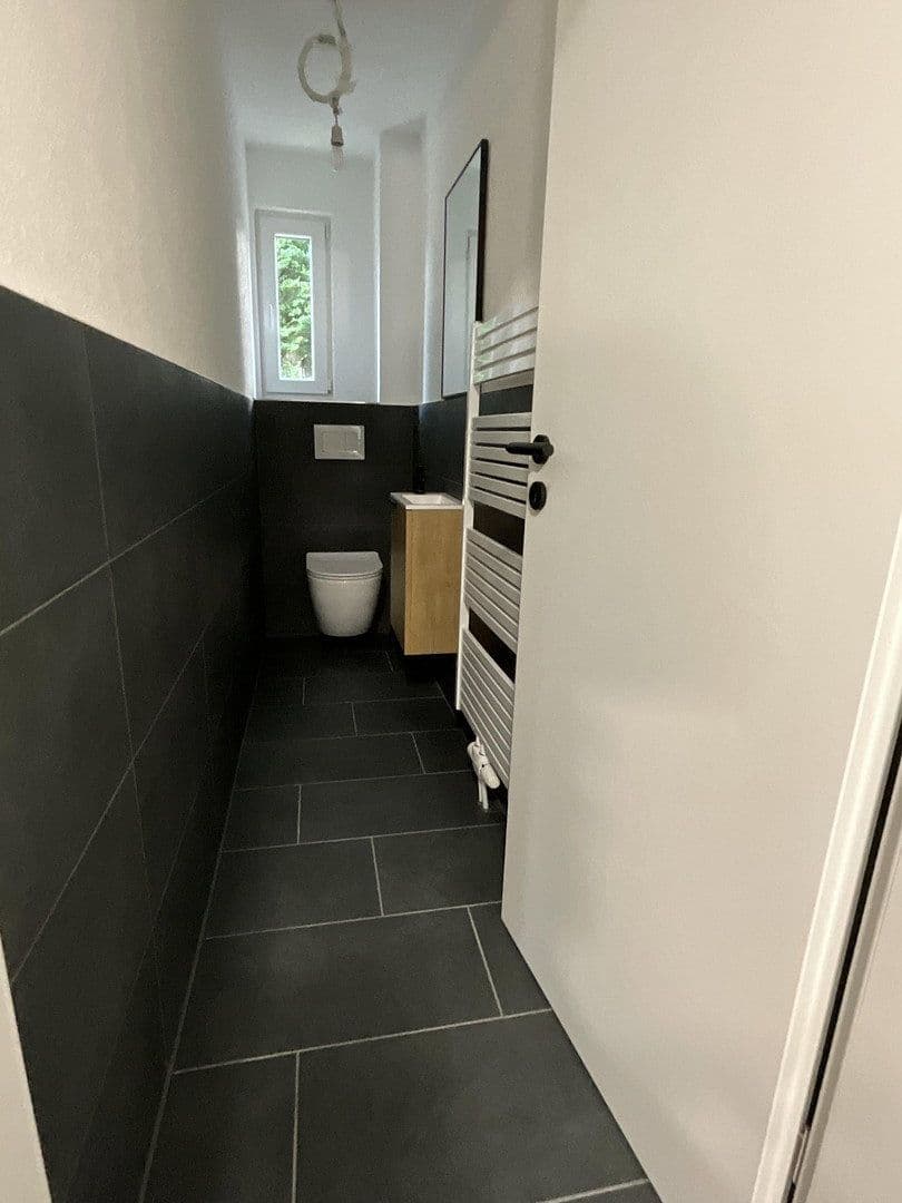 Prodej domu 113 m², pozemek 229 m², Villingen-Schwenningen, Bádensko-Württembersko Prodej domu 113 m², pozemek 229 m², Villingen-Schwenningen, Bádensko-Württembersko