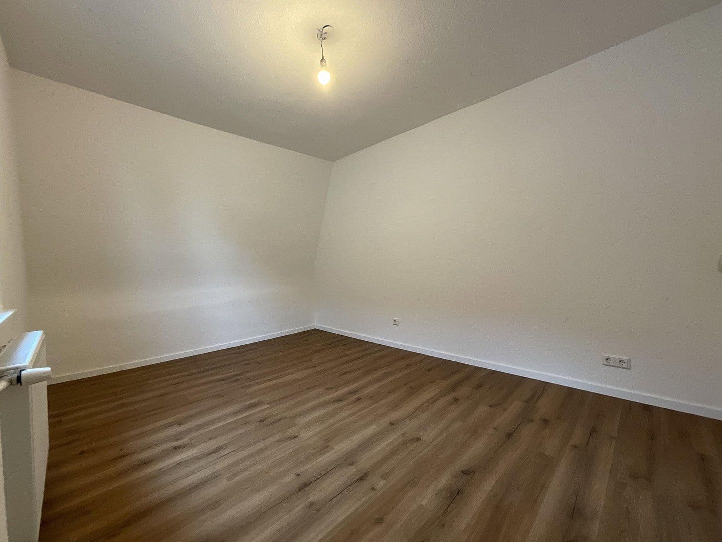 Prodej domu 113 m², pozemek 229 m², Villingen-Schwenningen, Bádensko-Württembersko Prodej domu 113 m², pozemek 229 m², Villingen-Schwenningen, Bádensko-Württembersko