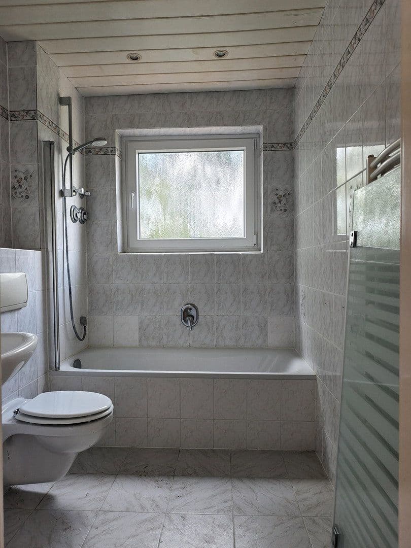 Prodej bytu 3+1 68 m², Breslauer Str. 7, Henstedt-Ulzburg, Šlesvicko-Holštýnsko Prodej bytu 3+1 68 m², Breslauer Str. 7, Henstedt-Ulzburg, Šlesvicko-Holštýnsko