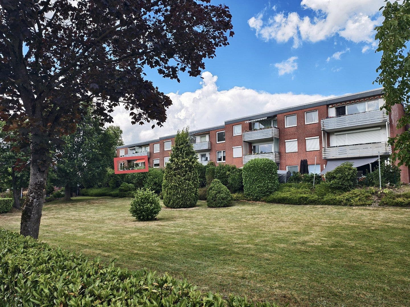 Prodej bytu 3+1 68 m², Breslauer Str. 7, Henstedt-Ulzburg, Šlesvicko-Holštýnsko Prodej bytu 3+1 68 m², Breslauer Str. 7, Henstedt-Ulzburg, Šlesvicko-Holštýnsko