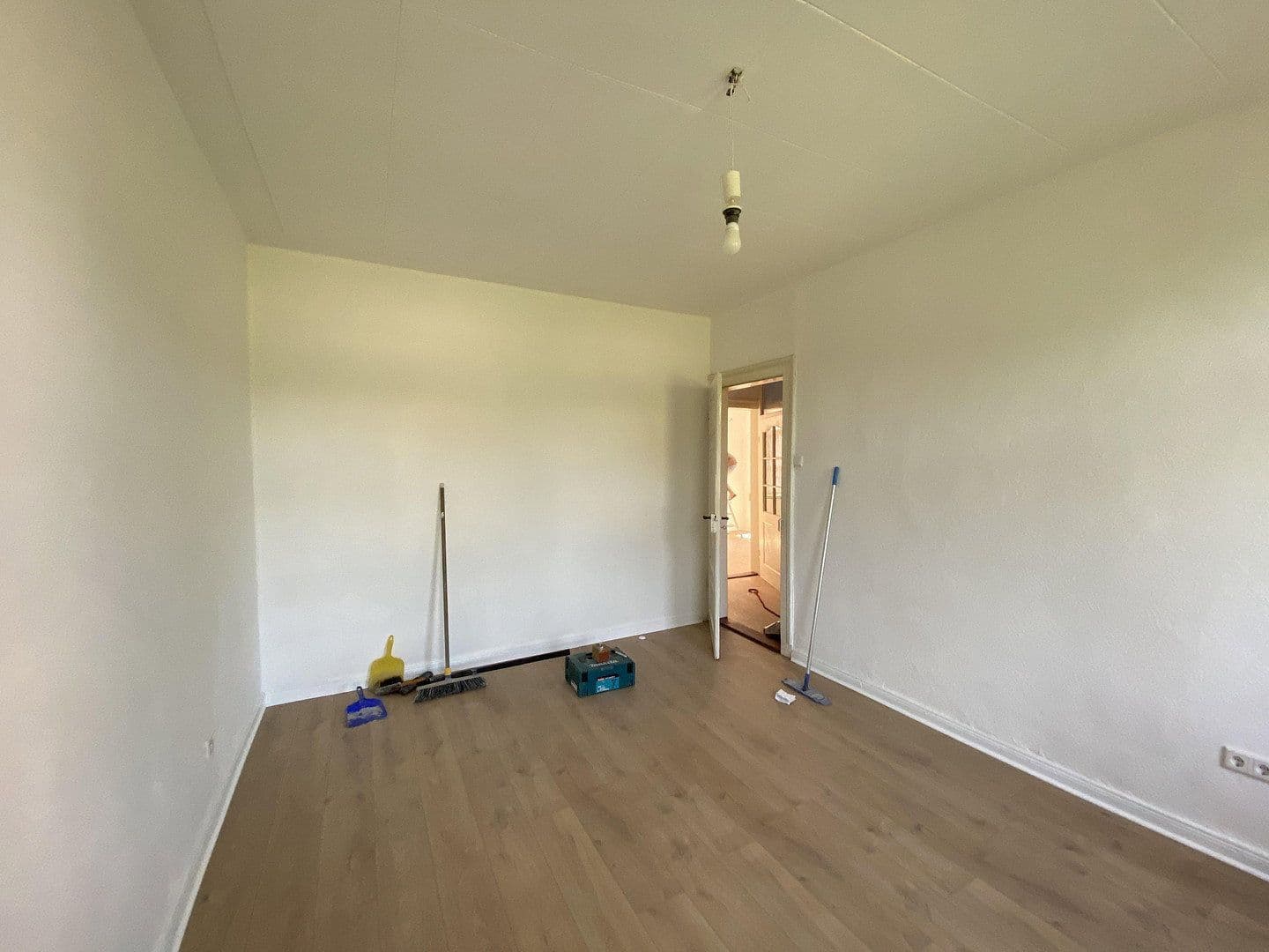 Pronájem bytu 3+1 60 m², Leunisstraße 2, Hildesheim, Dolní Sasko Pronájem bytu 3+1 60 m², Leunisstraße 2, Hildesheim, Dolní Sasko