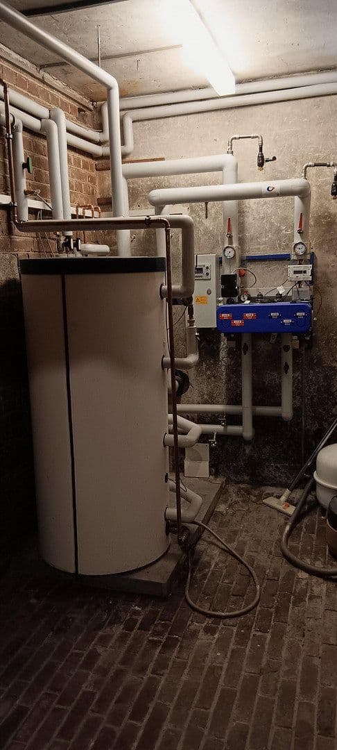 Prodej bytu 1+1 47 m², Katharinenstr. 71, Esslingen am Neckar, Bádensko-Württembersko Prodej bytu 1+1 47 m², Katharinenstr. 71, Esslingen am Neckar, Bádensko-Württembersko