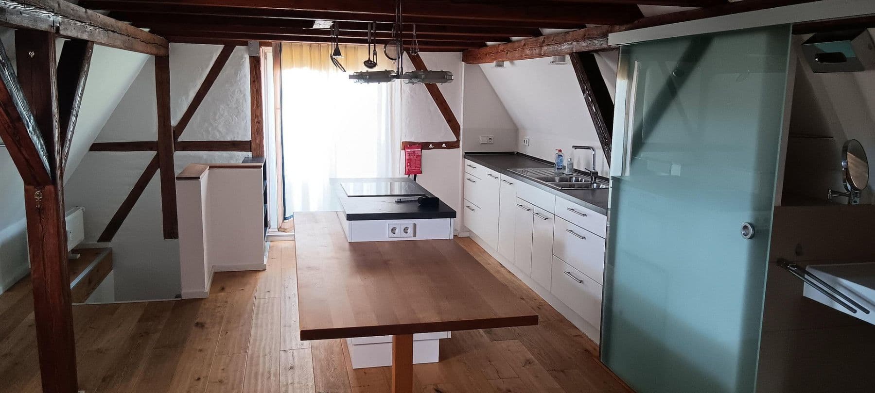 Prodej bytu 1+1 47 m², Katharinenstr. 71, Esslingen am Neckar, Bádensko-Württembersko Prodej bytu 1+1 47 m², Katharinenstr. 71, Esslingen am Neckar, Bádensko-Württembersko