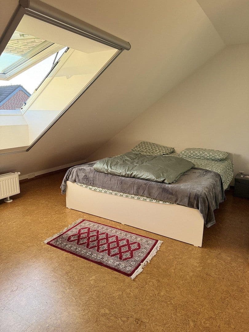 Pronájem domu 140 m², pozemek 218 m², Ratingen, Severní Porýní-Vestfálsko Pronájem domu 140 m², pozemek 218 m², Ratingen, Severní Porýní-Vestfálsko