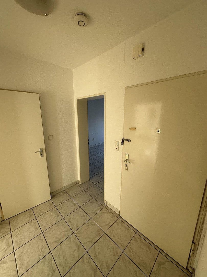 Pronájem bytu 1+1 41 m², Ludwigshafen am Rhein, Porýní-Falc Pronájem bytu 1+1 41 m², Ludwigshafen am Rhein, Porýní-Falc