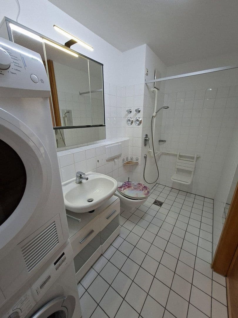 Prodej bytu 2+1 41 m², Wilhelmstraße 13, Reichenbach an der Fils, Bádensko-Württembersko Prodej bytu 2+1 41 m², Wilhelmstraße 13, Reichenbach an der Fils, Bádensko-Württembersko