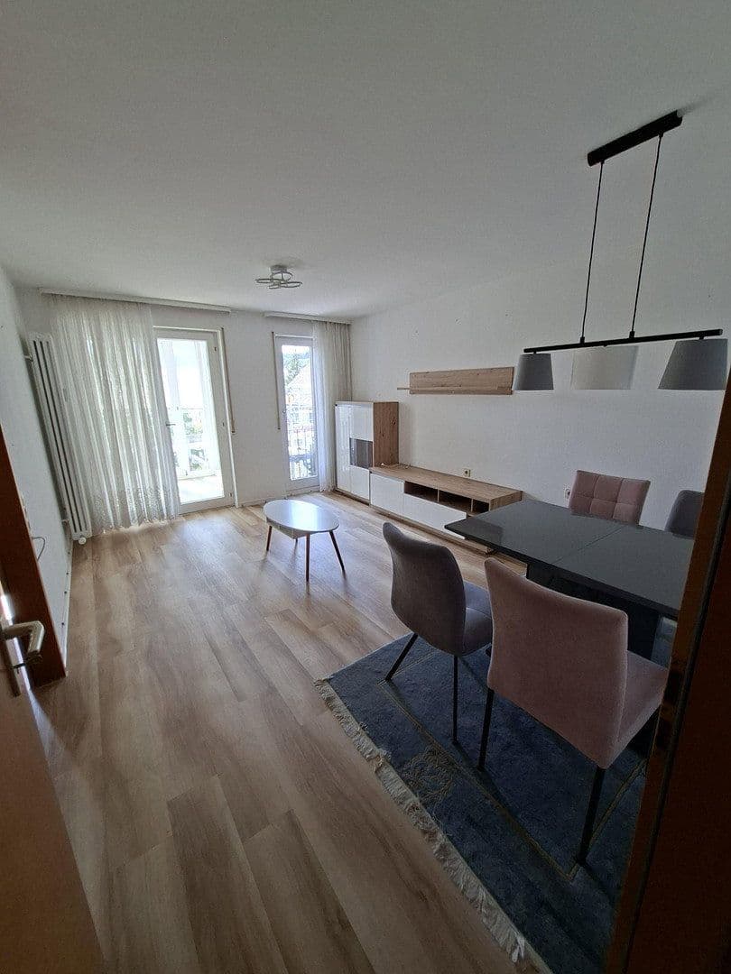 Prodej bytu 2+1 41 m², Wilhelmstraße 13, Reichenbach an der Fils, Bádensko-Württembersko Prodej bytu 2+1 41 m², Wilhelmstraße 13, Reichenbach an der Fils, Bádensko-Württembersko