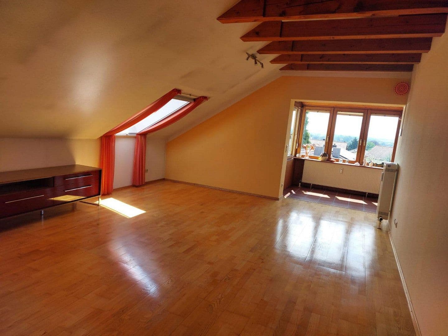 Prodej bytu 3+1 73 m², Ruhstorf a.d.Rott, Bavorsko Prodej bytu 3+1 73 m², Ruhstorf a.d.Rott, Bavorsko