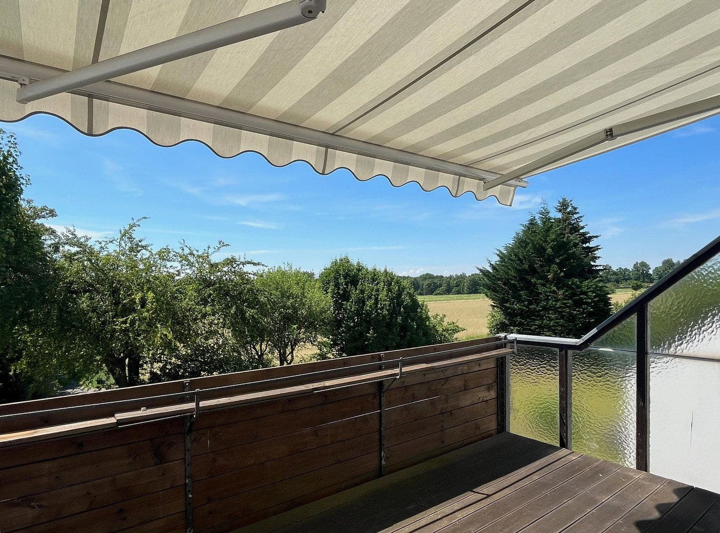 Prodej domu 266 m², pozemek 1.039 m², Braunschweig, Dolní Sasko Prodej domu 266 m², pozemek 1.039 m², Braunschweig, Dolní Sasko