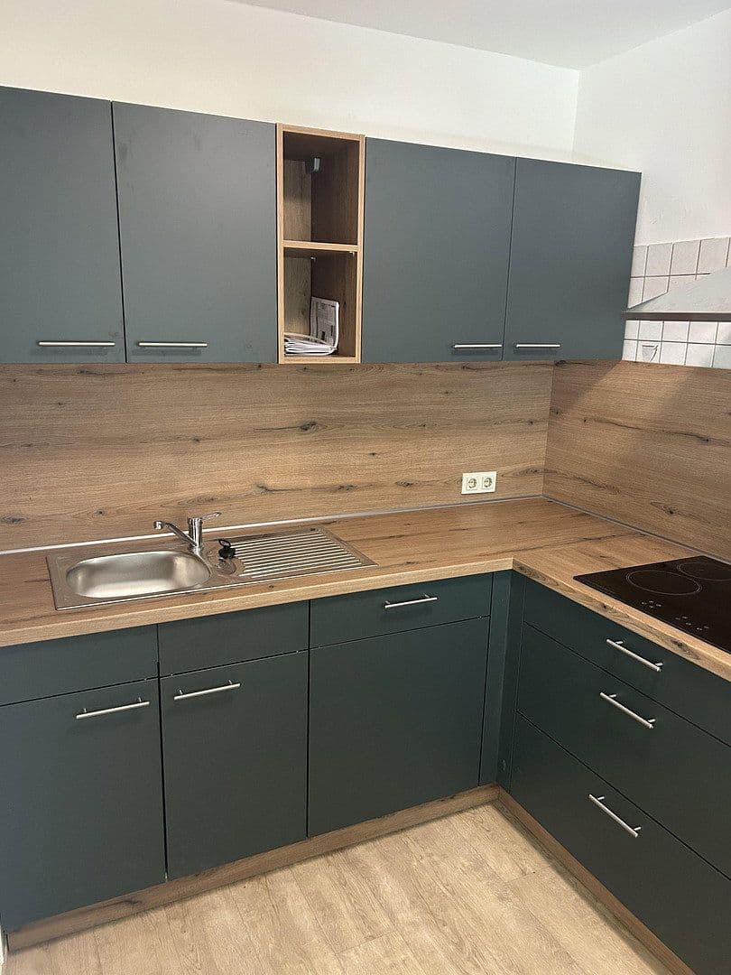 Pronájem bytu 3+1 72 m², Poststraße 21, Völklingen, Země Sársko Pronájem bytu 3+1 72 m², Poststraße 21, Völklingen, Země Sársko