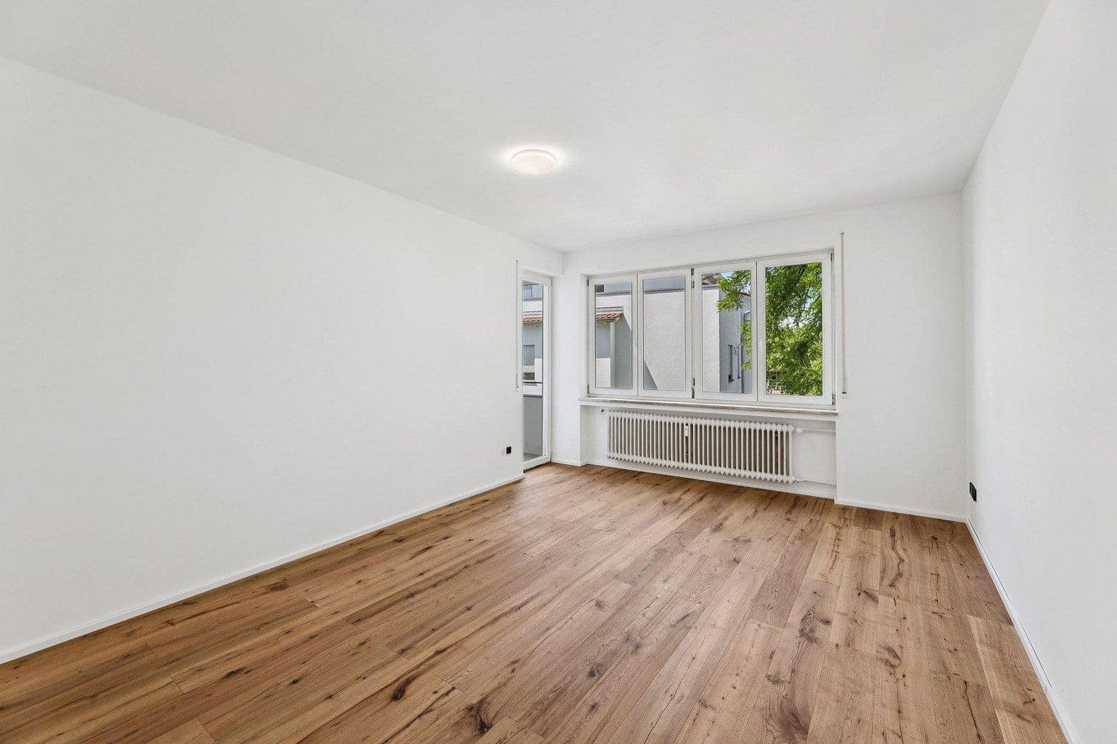 Prodej bytu 3+1 86 m², Bürgermeister-Bohl-Str. 24, Augsburg, Bavorsko Prodej bytu 3+1 86 m², Bürgermeister-Bohl-Str. 24, Augsburg, Bavorsko