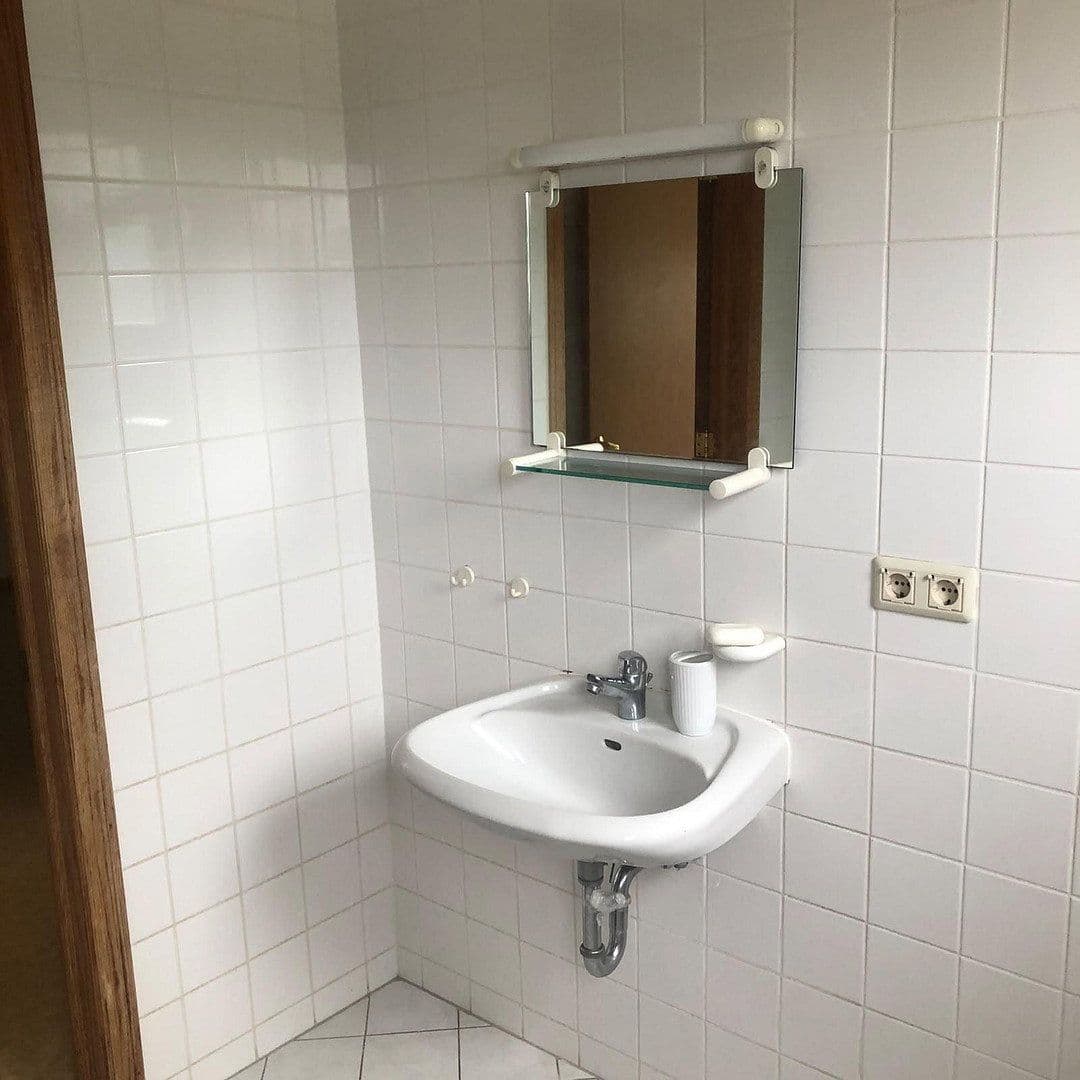 Pronájem bytu 4+1 90 m², Schmerwitz 15, Wiesenburg/Mark, Braniborsko Pronájem bytu 4+1 90 m², Schmerwitz 15, Wiesenburg/Mark, Braniborsko