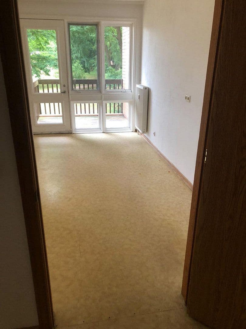 Pronájem bytu 4+1 90 m², Schmerwitz 15, Wiesenburg/Mark, Braniborsko Pronájem bytu 4+1 90 m², Schmerwitz 15, Wiesenburg/Mark, Braniborsko