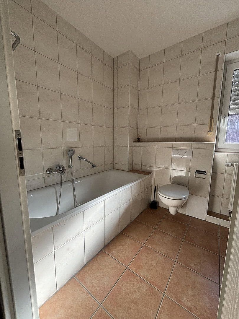 Prodej domu 121 m², pozemek 324 m², Sandstrasse 62, Frechen, Severní Porýní-Vestfálsko Prodej domu 121 m², pozemek 324 m², Sandstrasse 62, Frechen, Severní Porýní-Vestfálsko