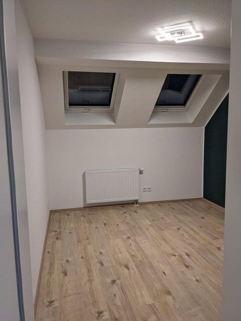 Pronájem bytu 3+1 66 m², Beethovenring 11b, Königs Wusterhausen, Braniborsko Pronájem bytu 3+1 66 m², Beethovenring 11b, Königs Wusterhausen, Braniborsko