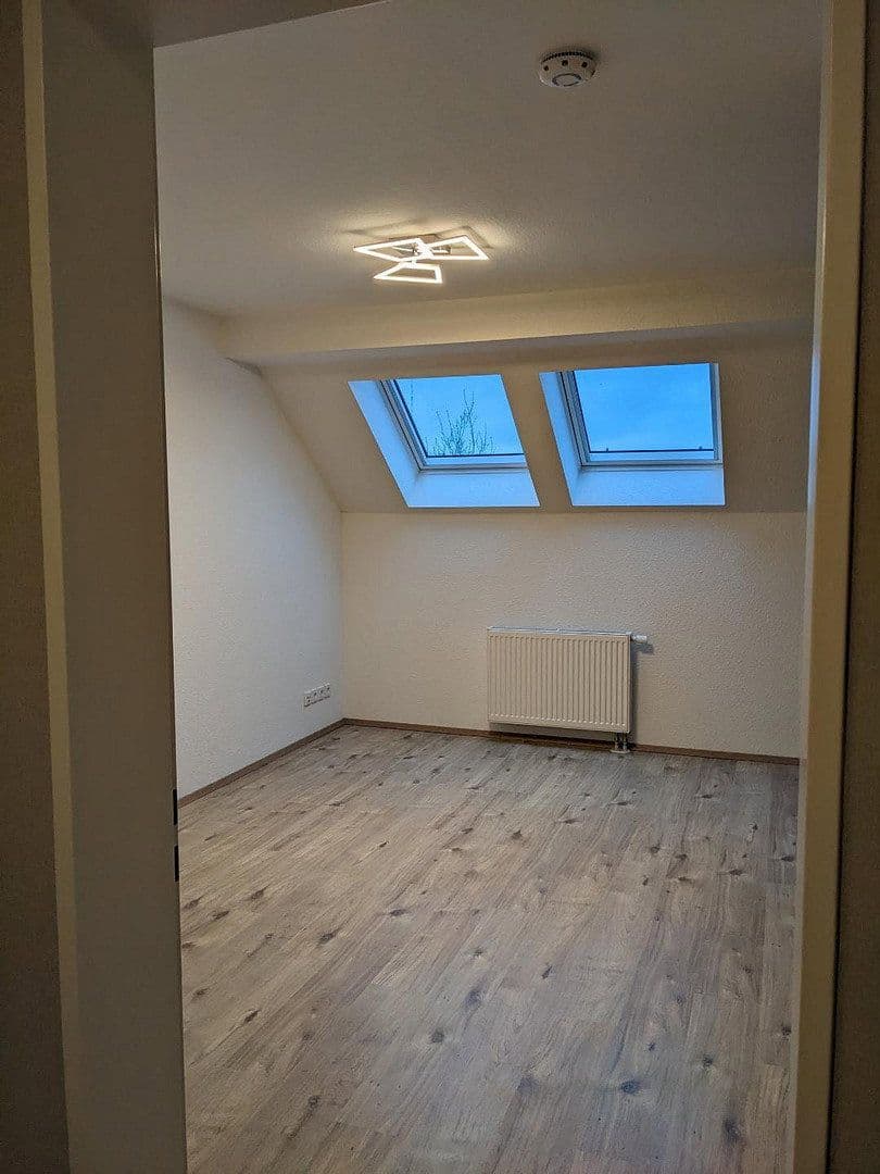 Pronájem bytu 3+1 66 m², Beethovenring 11b, Königs Wusterhausen, Braniborsko Pronájem bytu 3+1 66 m², Beethovenring 11b, Königs Wusterhausen, Braniborsko