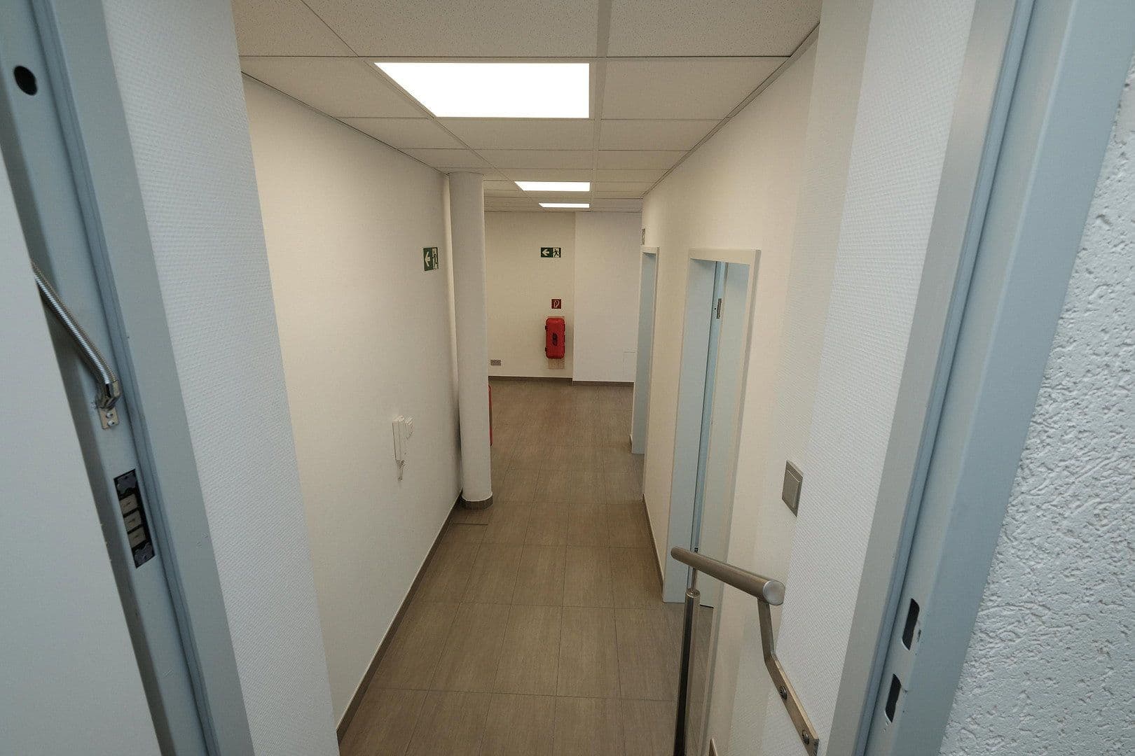 Pronájem kanceláře 112 m², Dortmund, Severní Porýní-Vestfálsko Pronájem kanceláře 112 m², Dortmund, Severní Porýní-Vestfálsko