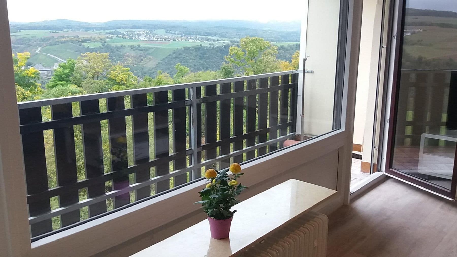 Prodej bytu 2+1 55 m², Rheinblick 17, Patersberg, Porýní-Falc Prodej bytu 2+1 55 m², Rheinblick 17, Patersberg, Porýní-Falc