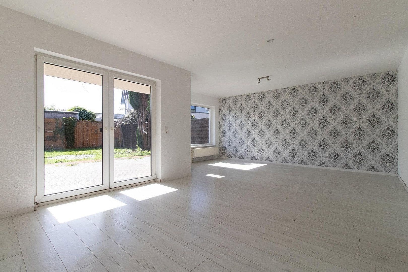 Prodej domu 122 m², pozemek 202 m², Anemonenweg 15, Möser, Sasko-Anhaltsko Prodej domu 122 m², pozemek 202 m², Anemonenweg 15, Möser, Sasko-Anhaltsko