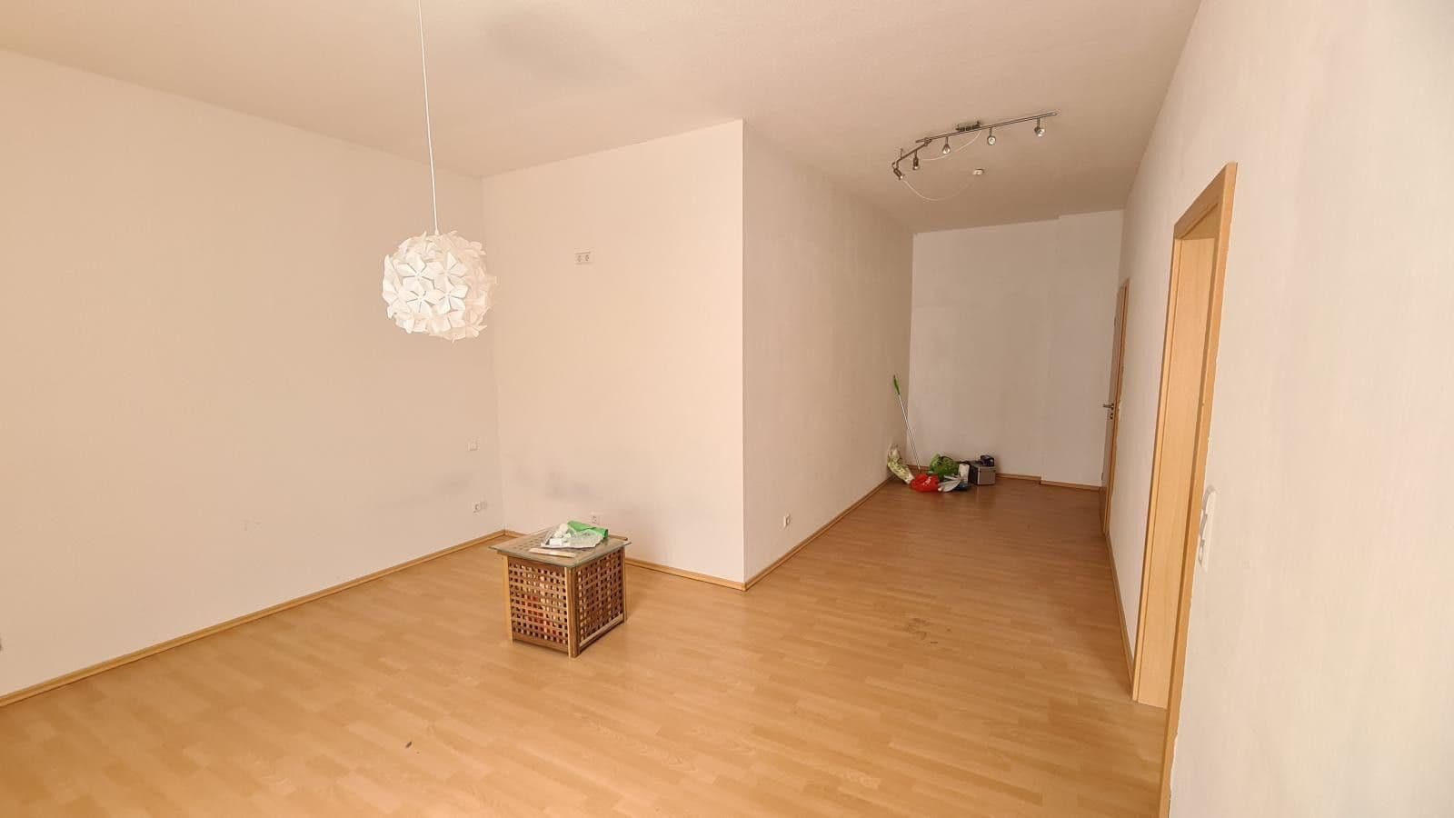 Pronájem bytu 2+1 86 m², Liebenzeller Str.3, Neuhausen, Bádensko-Württembersko Pronájem bytu 2+1 86 m², Liebenzeller Str.3, Neuhausen, Bádensko-Württembersko