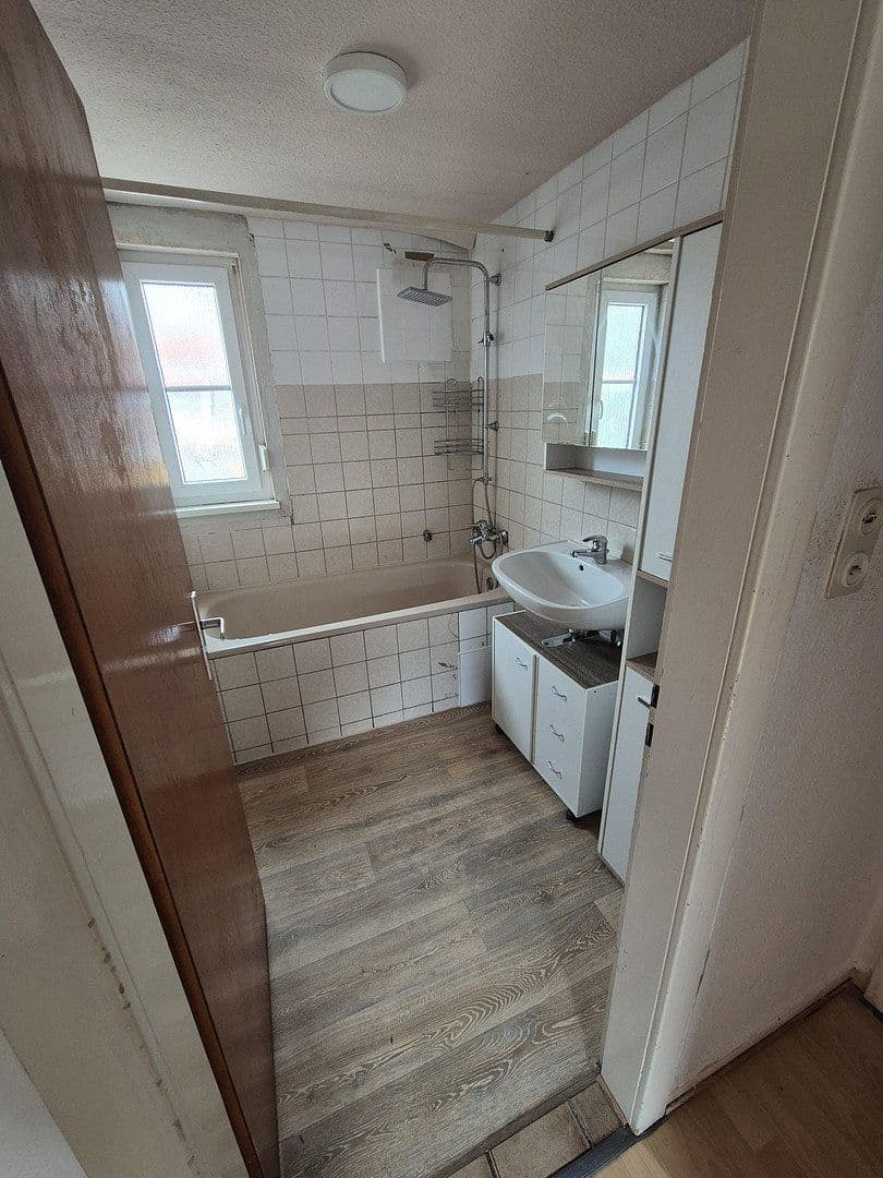 Pronájem domu 92 m², pozemek 91 m², Sinntal, Hessen Pronájem domu 92 m², pozemek 91 m², Sinntal, Hessen