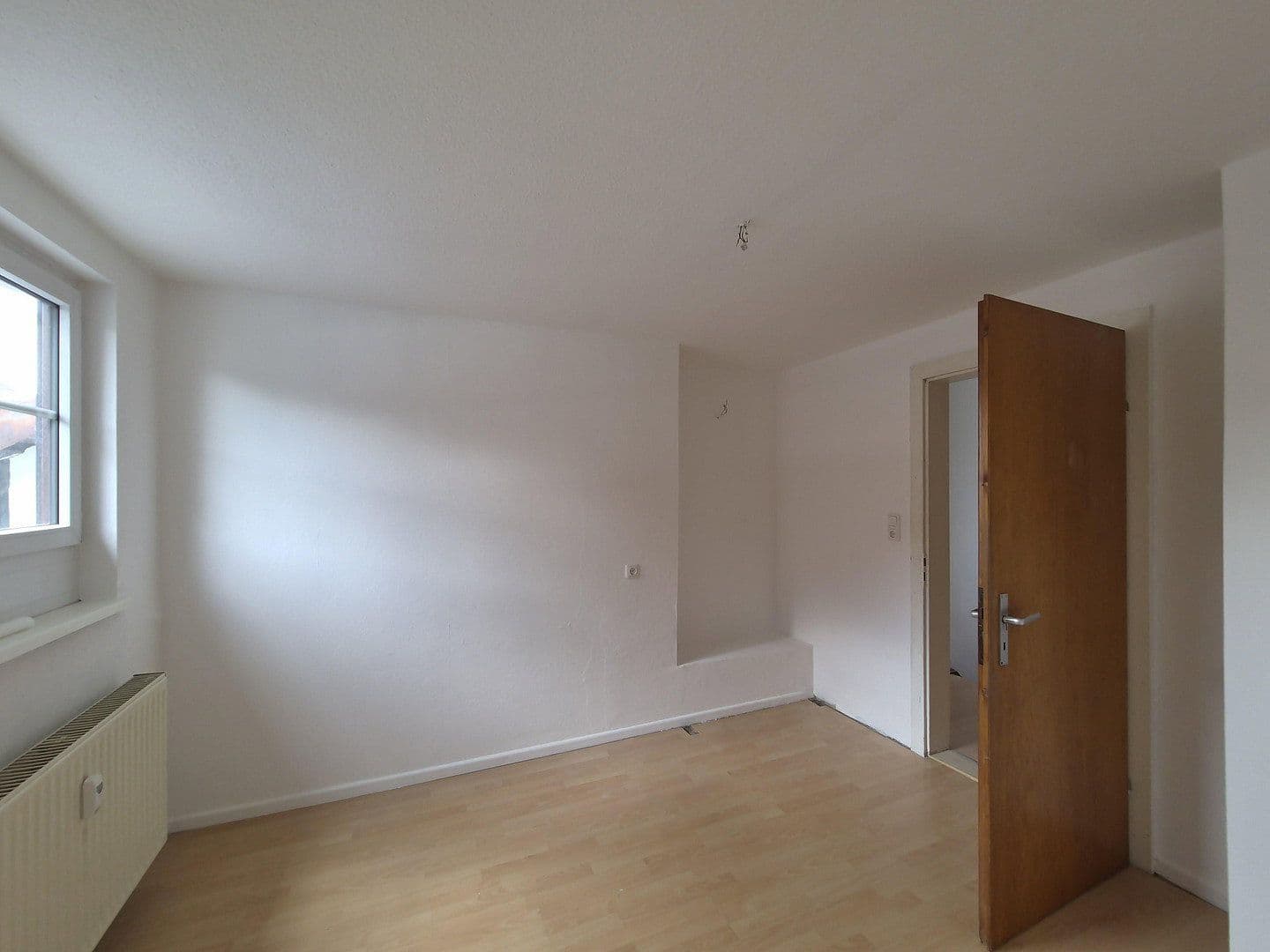Pronájem domu 92 m², pozemek 91 m², Sinntal, Hessen Pronájem domu 92 m², pozemek 91 m², Sinntal, Hessen