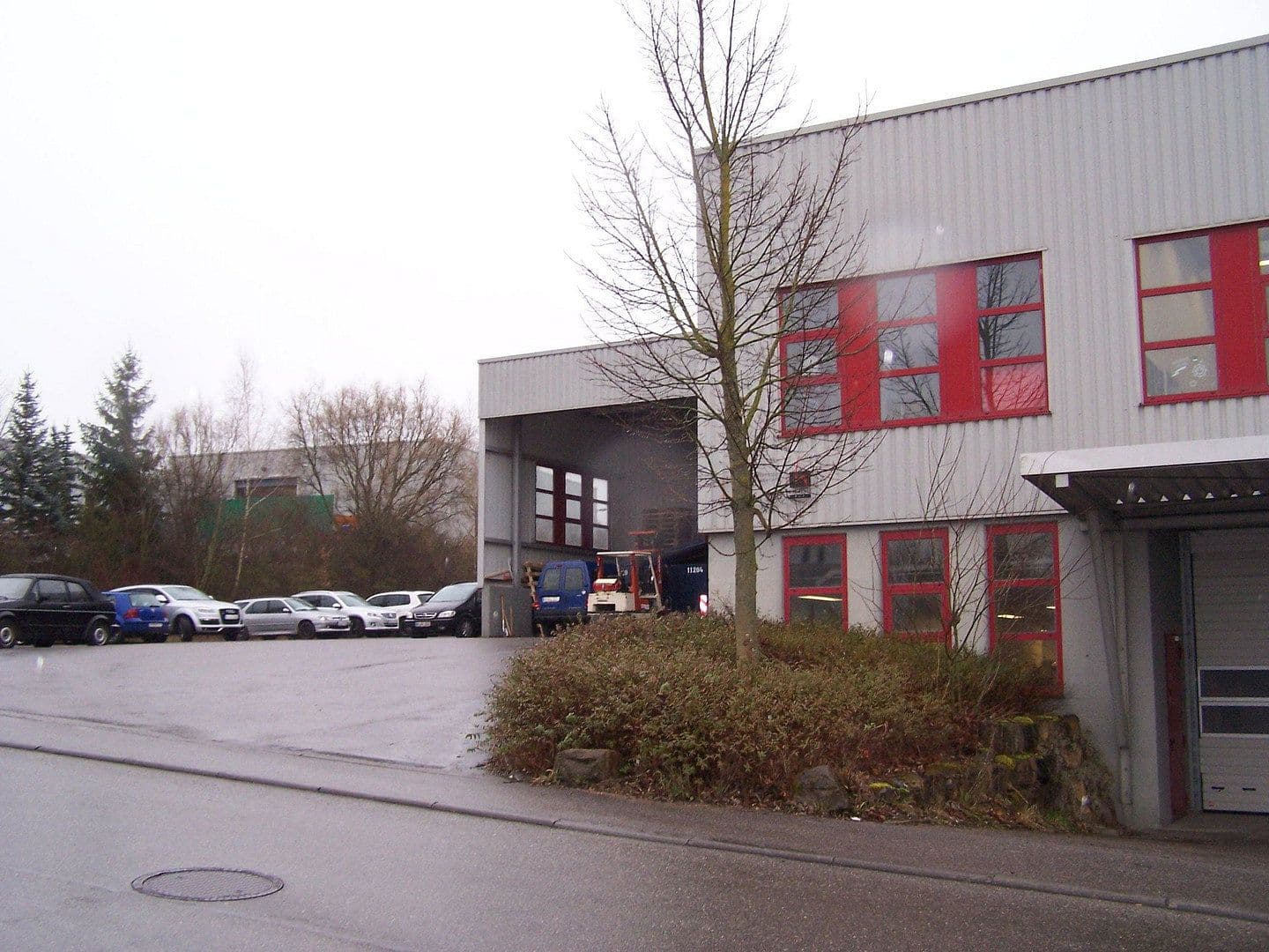 Pronájem nebytového prostoru 9.325 m², Talheim, Bádensko-Württembersko Pronájem nebytového prostoru 9.325 m², Talheim, Bádensko-Württembersko