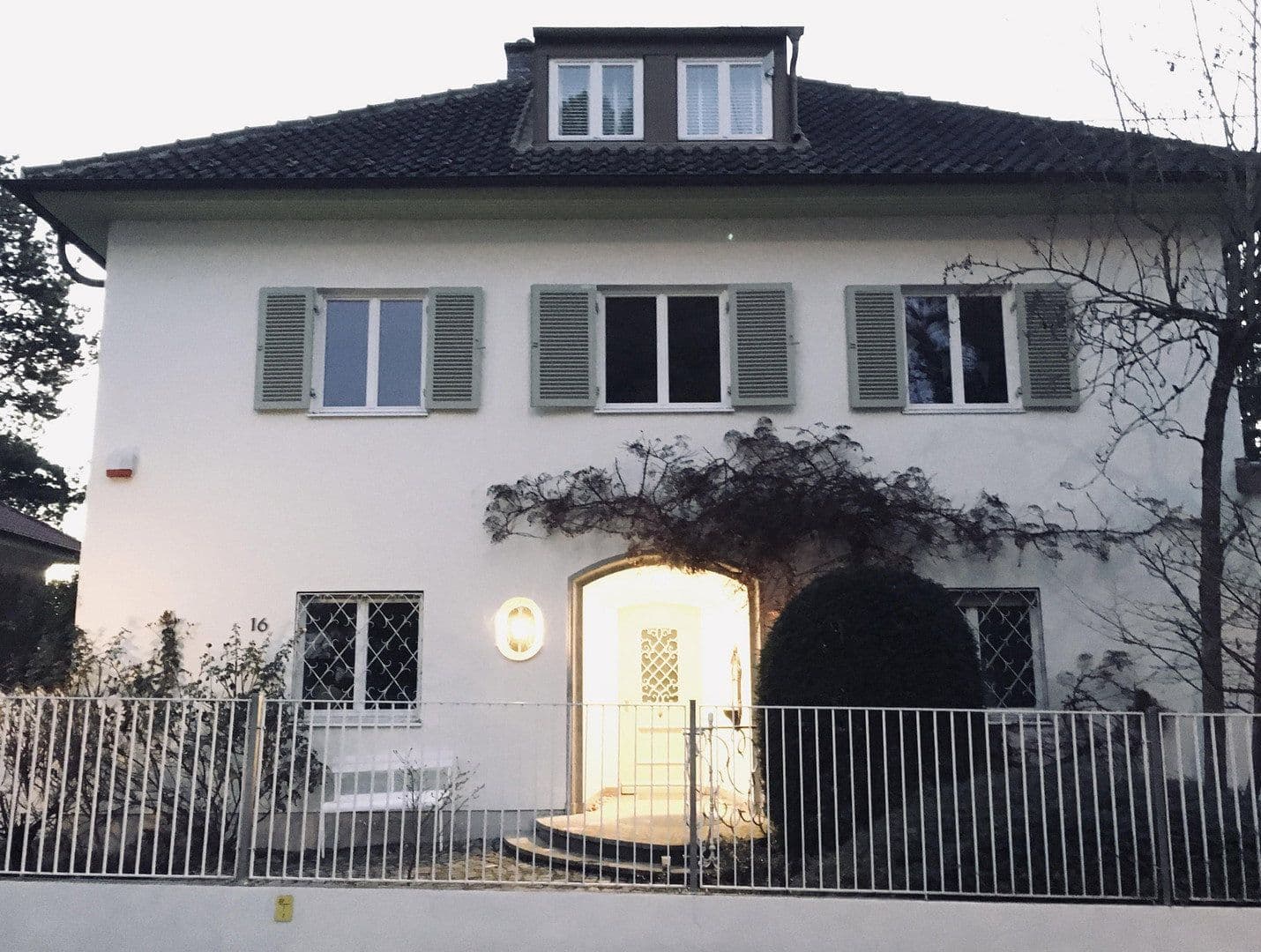 Prodej domu 330 m², pozemek 1.000 m², Richard-Wagner-Str. 16, Augsburg, Bavorsko Prodej domu 330 m², pozemek 1.000 m², Richard-Wagner-Str. 16, Augsburg, Bavorsko