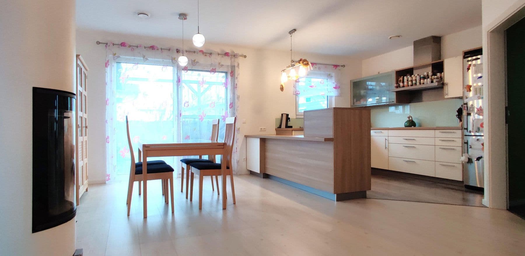Prodej domu 127 m², pozemek 456 m², Landshut, Bavorsko Prodej domu 127 m², pozemek 456 m², Landshut, Bavorsko