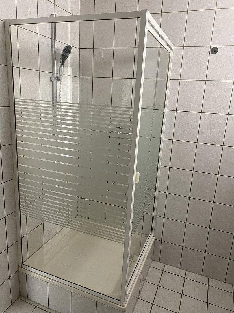 Pronájem bytu 2+1 65 m², Brucknerstraße 6, Graben-Neudorf, Bádensko-Württembersko Pronájem bytu 2+1 65 m², Brucknerstraße 6, Graben-Neudorf, Bádensko-Württembersko