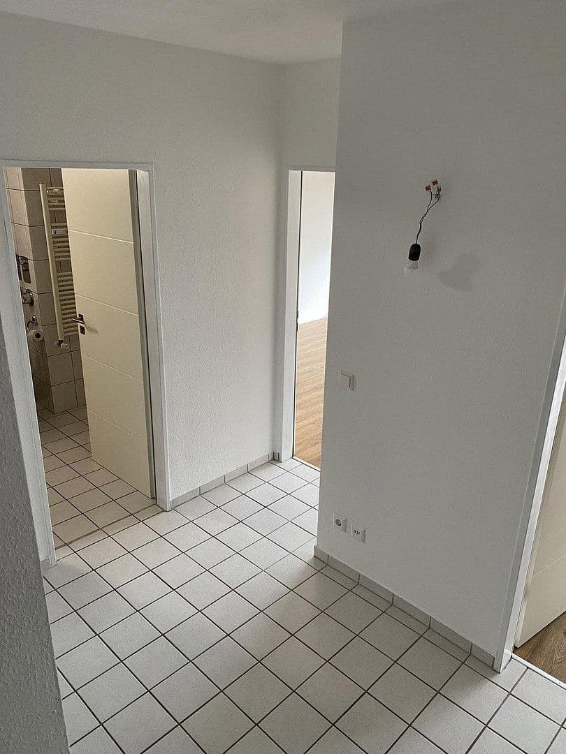 Pronájem bytu 2+1 65 m², Brucknerstraße 6, Graben-Neudorf, Bádensko-Württembersko Pronájem bytu 2+1 65 m², Brucknerstraße 6, Graben-Neudorf, Bádensko-Württembersko
