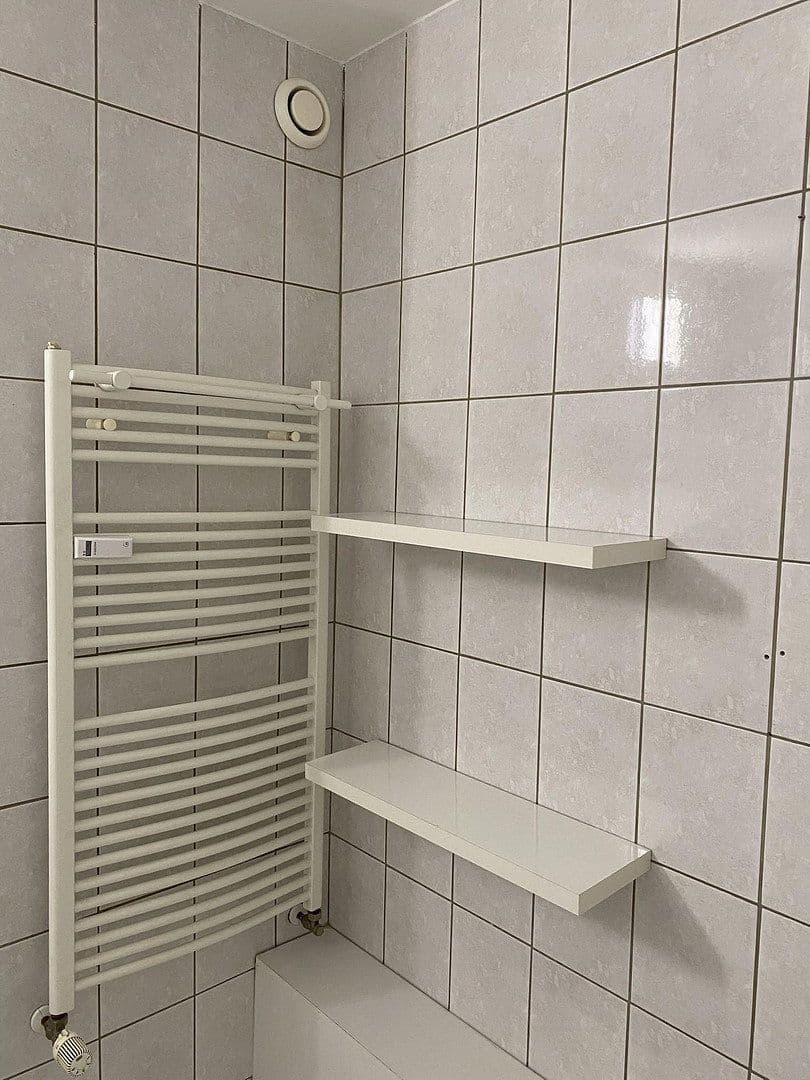 Pronájem bytu 2+1 65 m², Brucknerstraße 6, Graben-Neudorf, Bádensko-Württembersko Pronájem bytu 2+1 65 m², Brucknerstraße 6, Graben-Neudorf, Bádensko-Württembersko