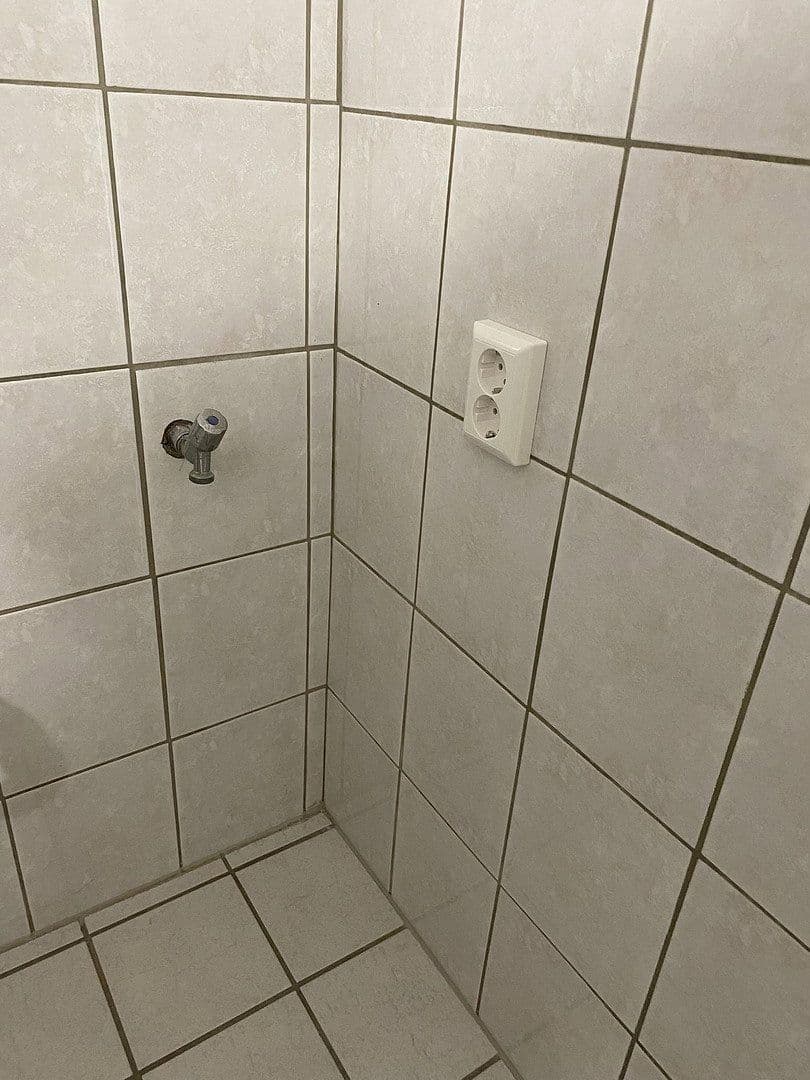 Pronájem bytu 2+1 65 m², Brucknerstraße 6, Graben-Neudorf, Bádensko-Württembersko Pronájem bytu 2+1 65 m², Brucknerstraße 6, Graben-Neudorf, Bádensko-Württembersko