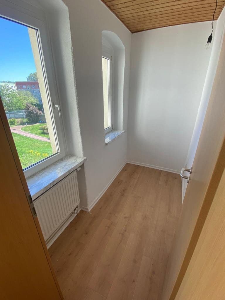 Pronájem bytu 2+kk 74 m², Burgstraße 7, Meziboř, Sasko-Anhaltsko Pronájem bytu 2+kk 74 m², Burgstraße 7, Meziboř, Sasko-Anhaltsko