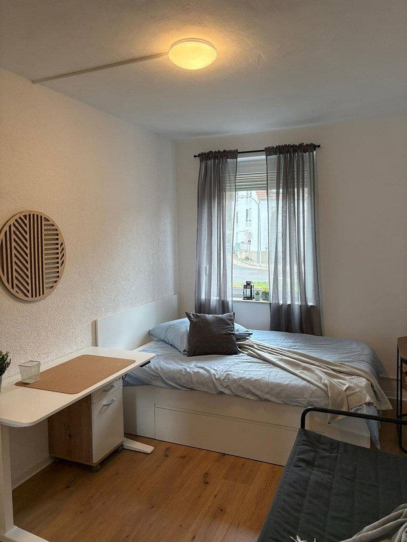 Prodej domu 130 m², pozemek 121 m², Saarbrücken, Země Sársko Prodej domu 130 m², pozemek 121 m², Saarbrücken, Země Sársko