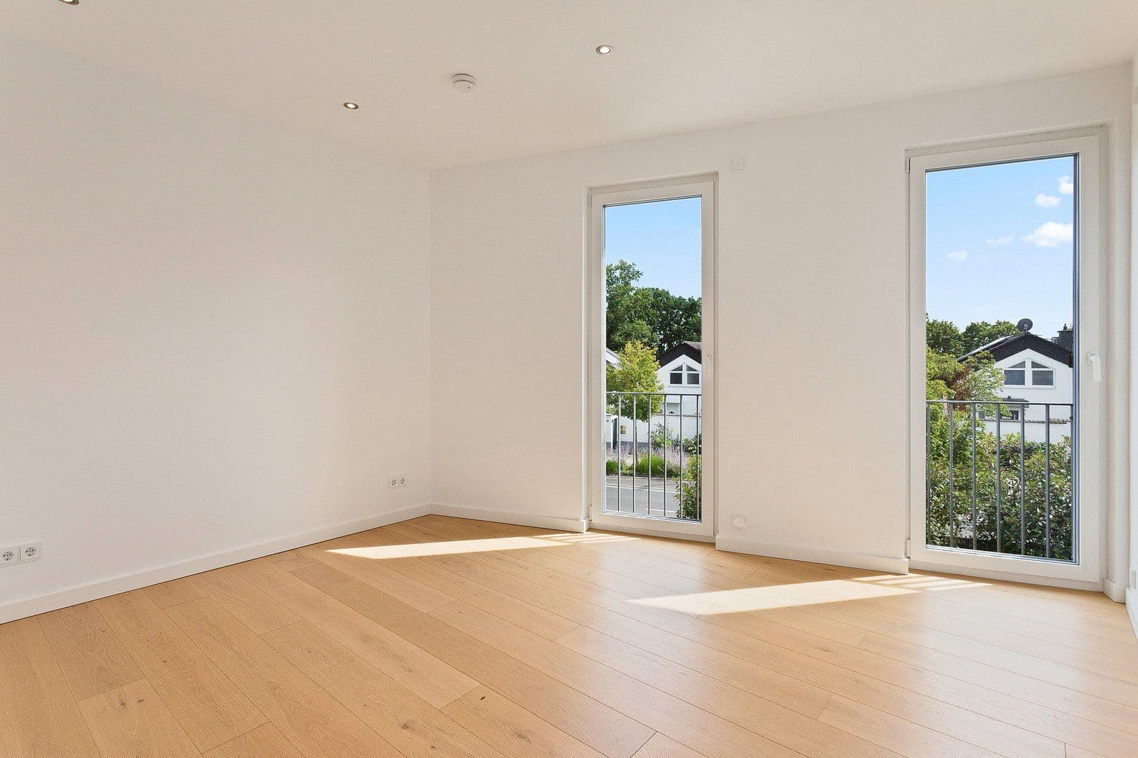 Prodej domu 169 m², pozemek 160 m², Höchsterstr. 11b, Liederbach am Taunus, Hessen Prodej domu 169 m², pozemek 160 m², Höchsterstr. 11b, Liederbach am Taunus, Hessen